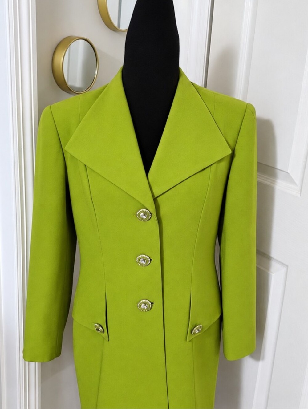 Lily & Taylor Women's Skirt Suit Rhinestone Accents Sz 10